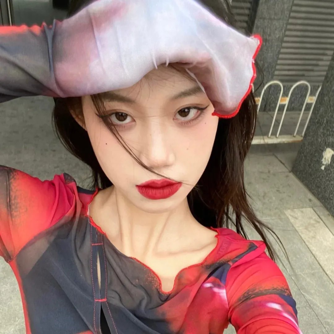 红衫泪痕
